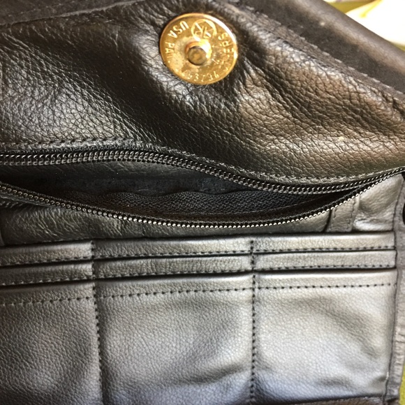 Julia Duseu Black Leather Clutch - Picture 6 of 8